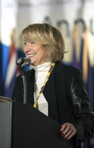 Yasmina Vinci official headshot